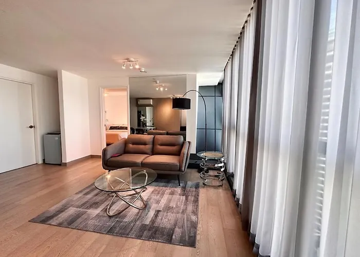 New Modern Luxurious 1 Bedroom With Wifi And Netflix * Manila