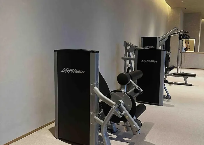 Apartment New Modern Luxurious 1 Bedroom With Wifi And Netflix *